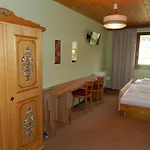 Locus Malontina Hotel