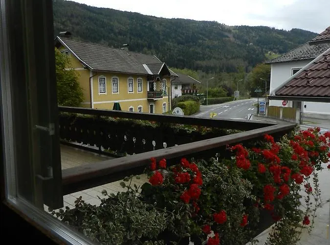 Locus Malontina Hotel *